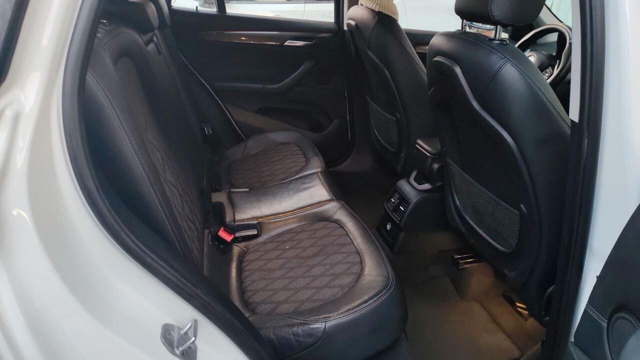 Bmw X1 sDrive16d Advantage