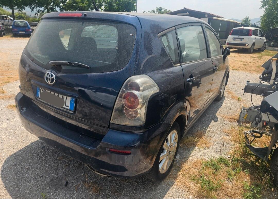 Toyota Corolla 2.0 tdi D-4D 5 porte Sol