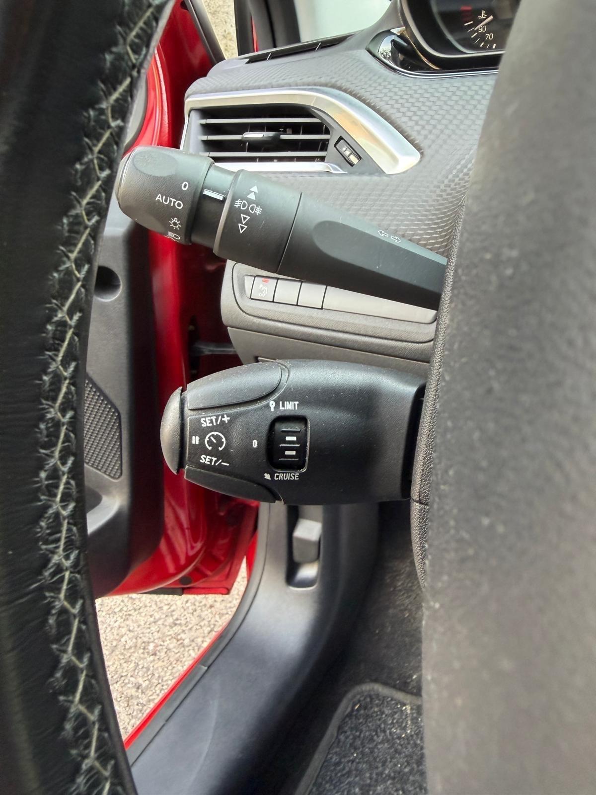 Peugeot 208 PureTech 68 5 porte Active