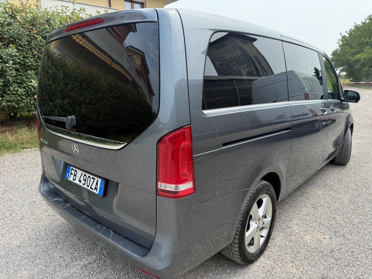 Mercedes-benz V 250 d Automatic Premium Long