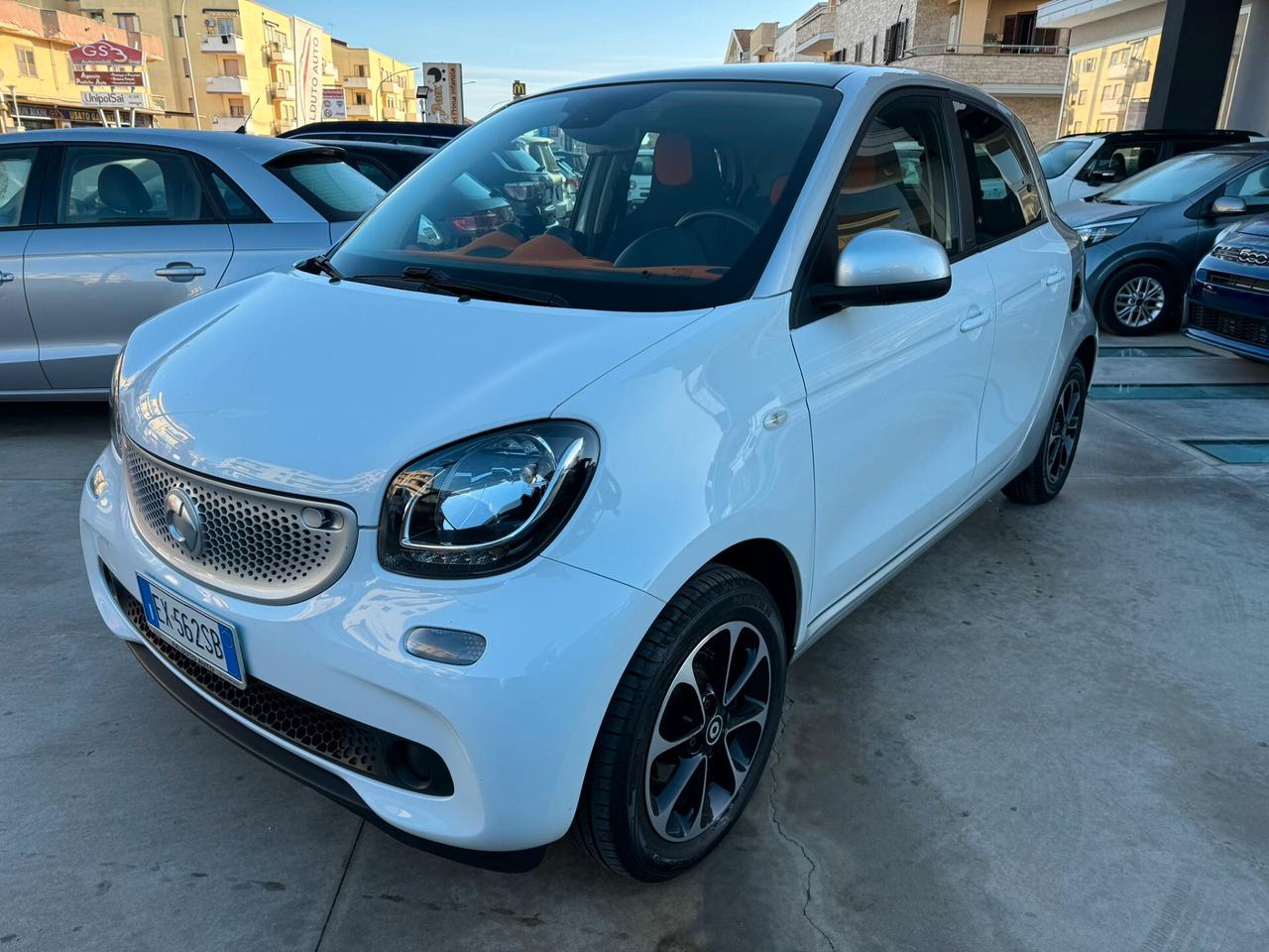 SMART FORFOUR