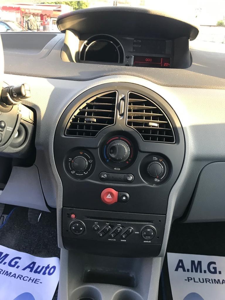 Renault Modus 1.5 dCi 75CV 55 KW Wave auto pari al nuovo