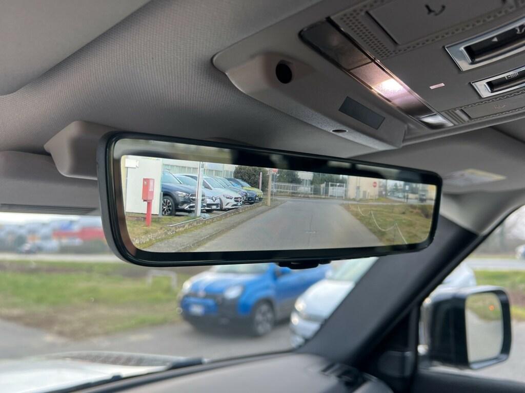 Land Rover Defender 110 2.0 SD4 First Edition AWD Auto