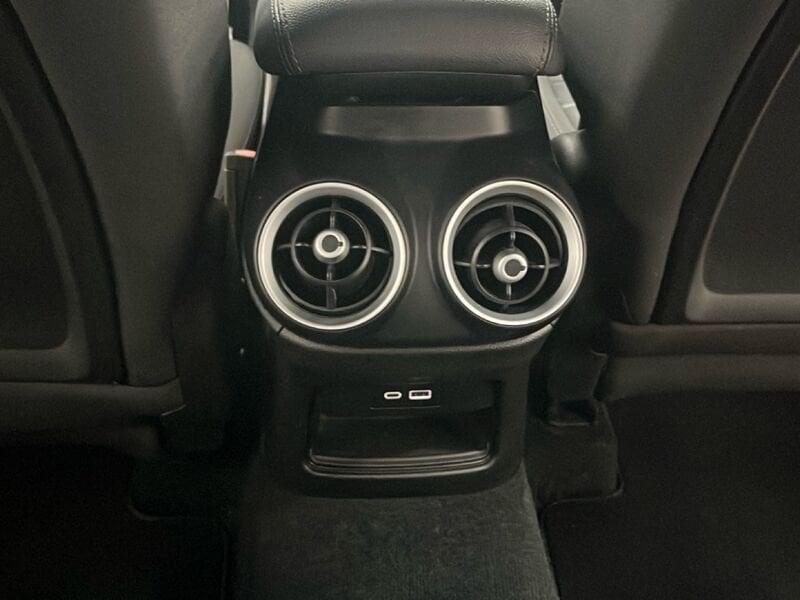 Alfa Romeo Stelvio 2.2 TD 160 CV Super Business AT8 RWD