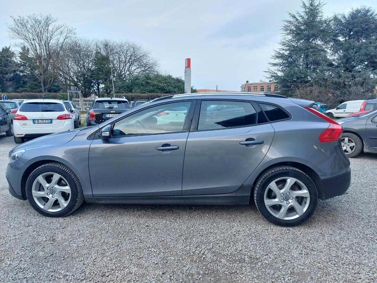 VOLVO V40 CROSS COUNTRY UNICO PROPRIETARIO