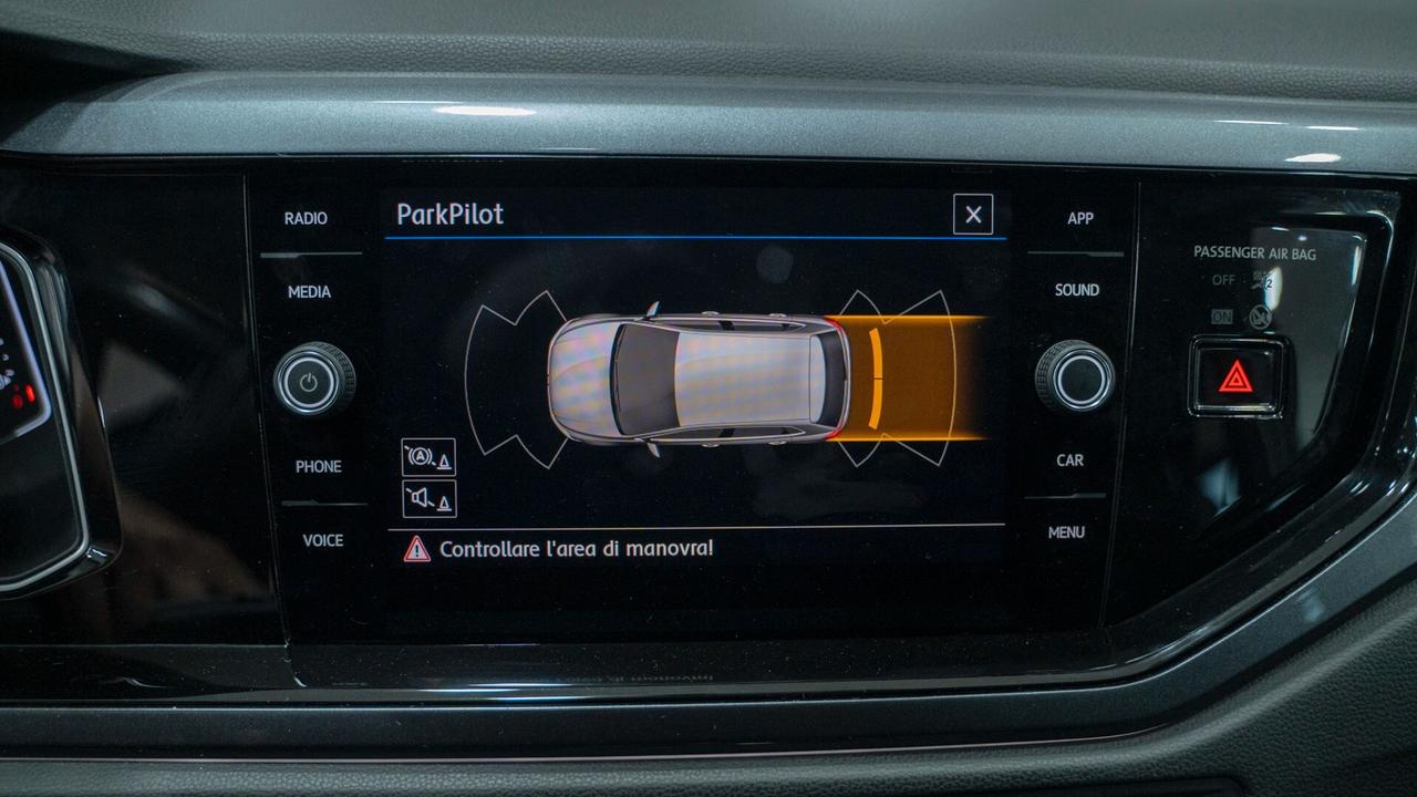 Volkswagen Polo 5P 1.6 TDI 95 CV R LINE AUTO VIRTUAL XENO FULL OPT