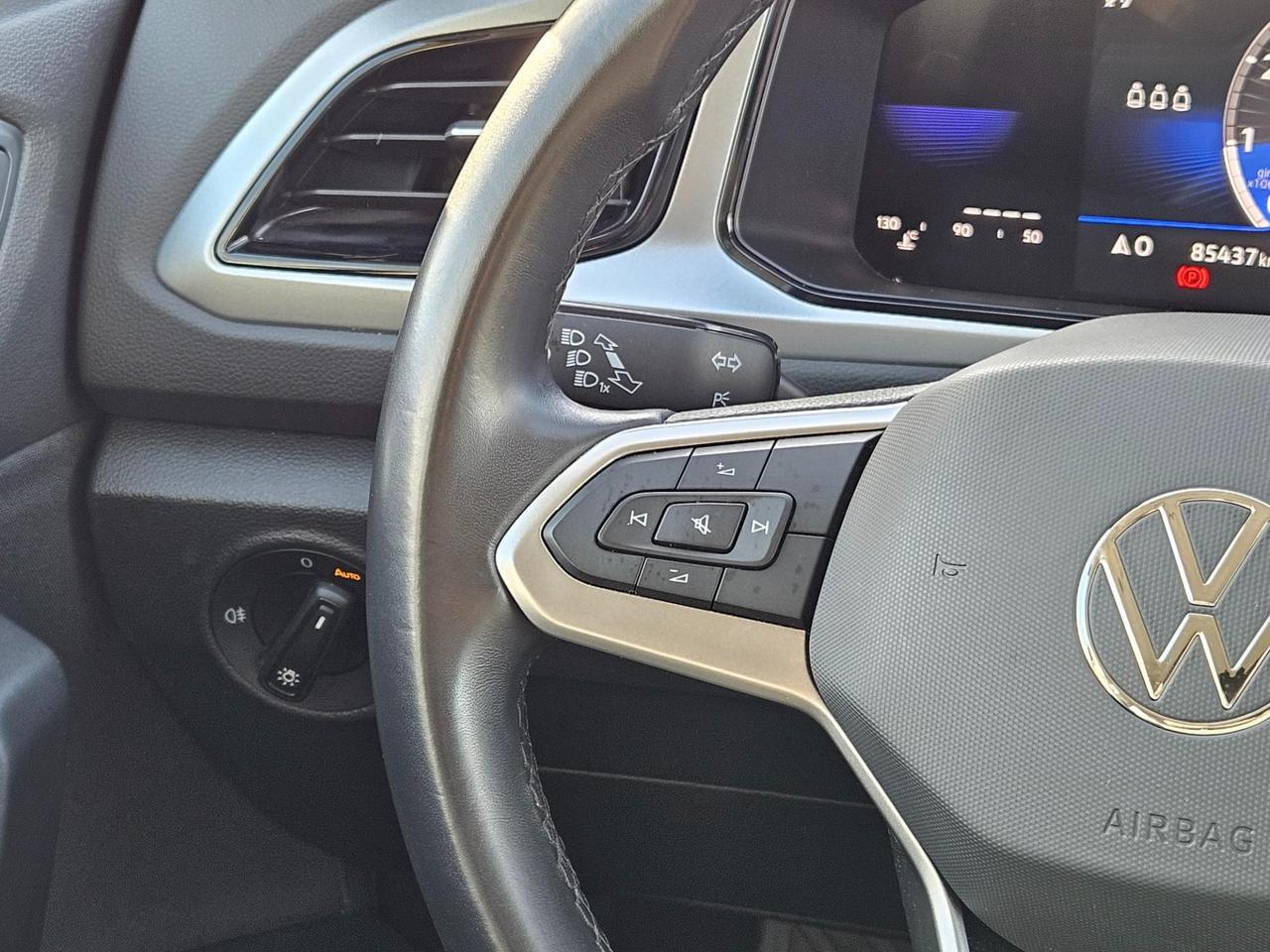 Volkswagen T-Roc 1.0 tsi Life 110cv