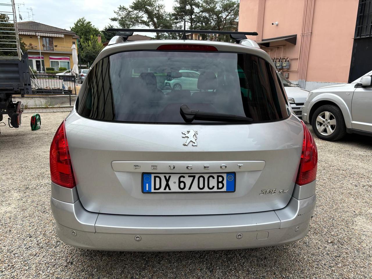 Peugeot 308 1.6 HDi 110CV SW Ciel Féline