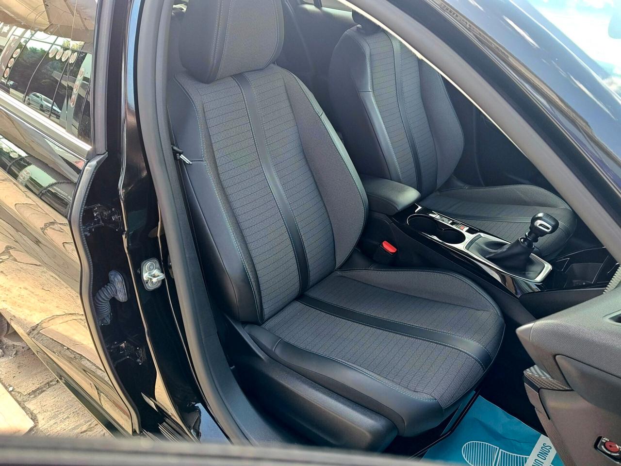 PEUGEOT 208 1.5 100 CV S&S 5P. ALLURE NAVI PACK, COCKPIT 3D