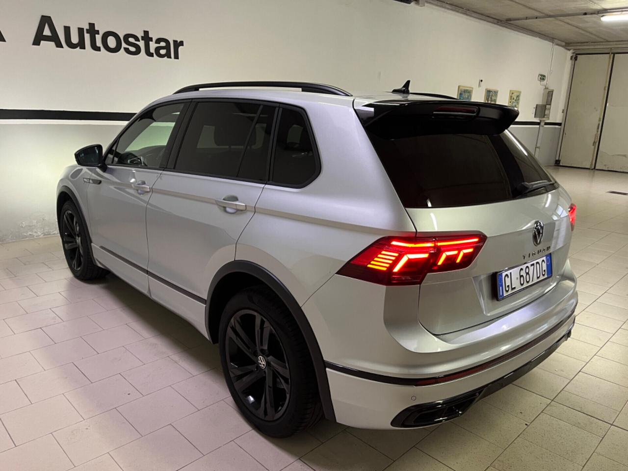 Volkswagen Tiguan 2.0 TDI 150 CV SCR DSG R-Line
