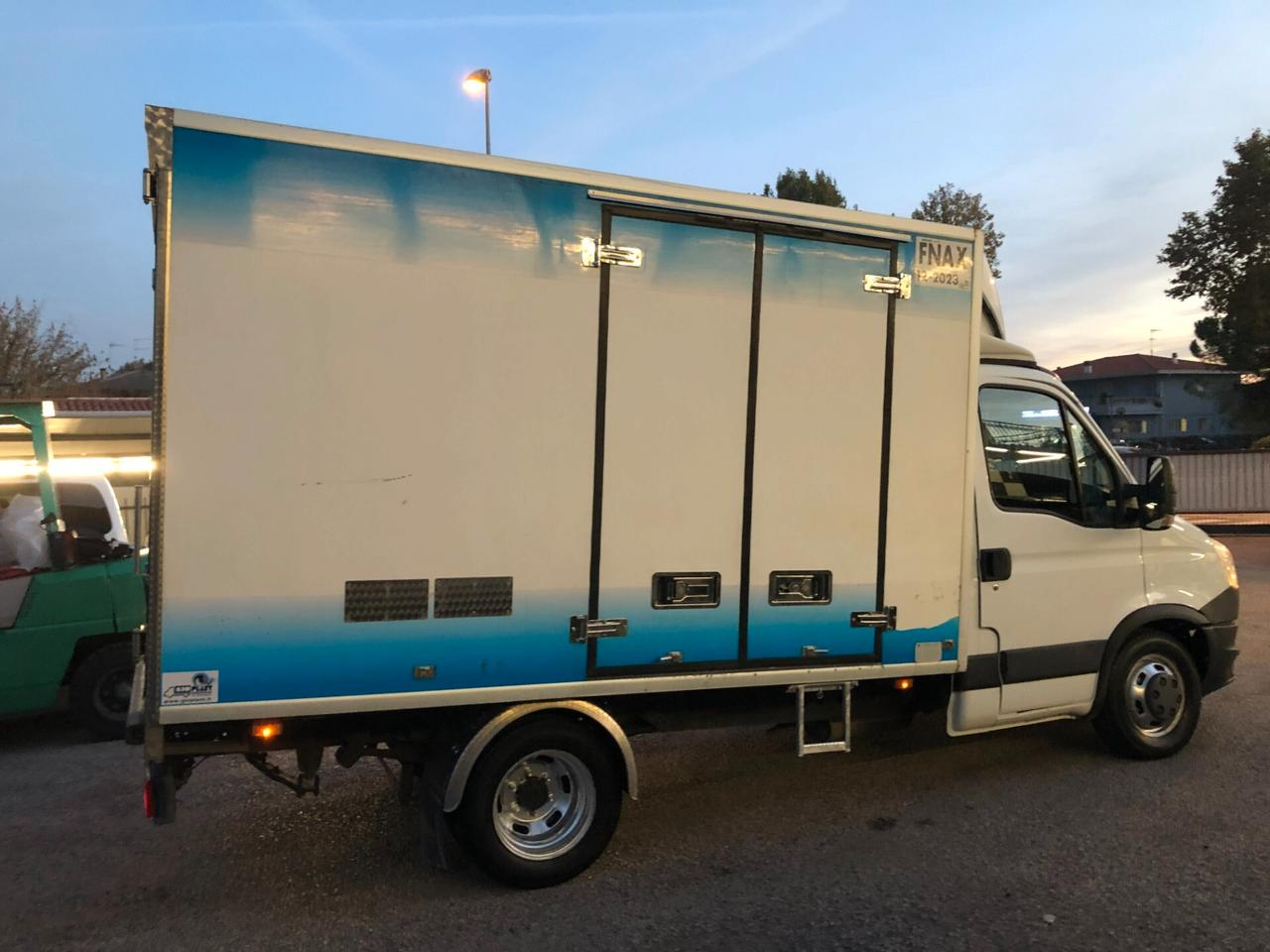 Iveco Daily 35C17L 3.0 Cabinato ! TELAIO PIEGATO ! CELLA FRIGO