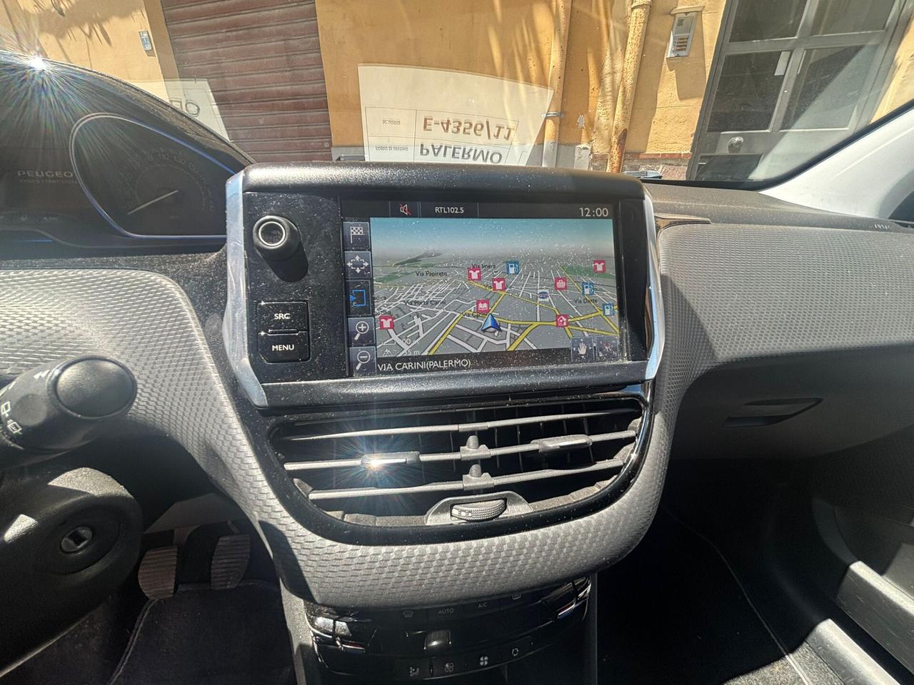 Peugeot 2008 1.6 e-HDi Urban Cross FINANZIABILE