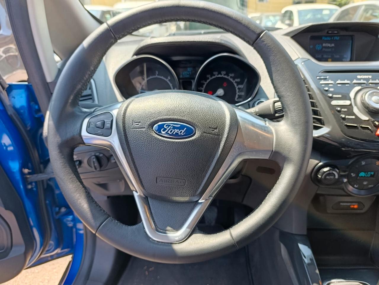Ford EcoSport 1.5 TDCi Titanium 2016