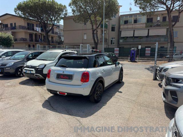 MINI Cooper D 1.5 Cooper D 5 porte