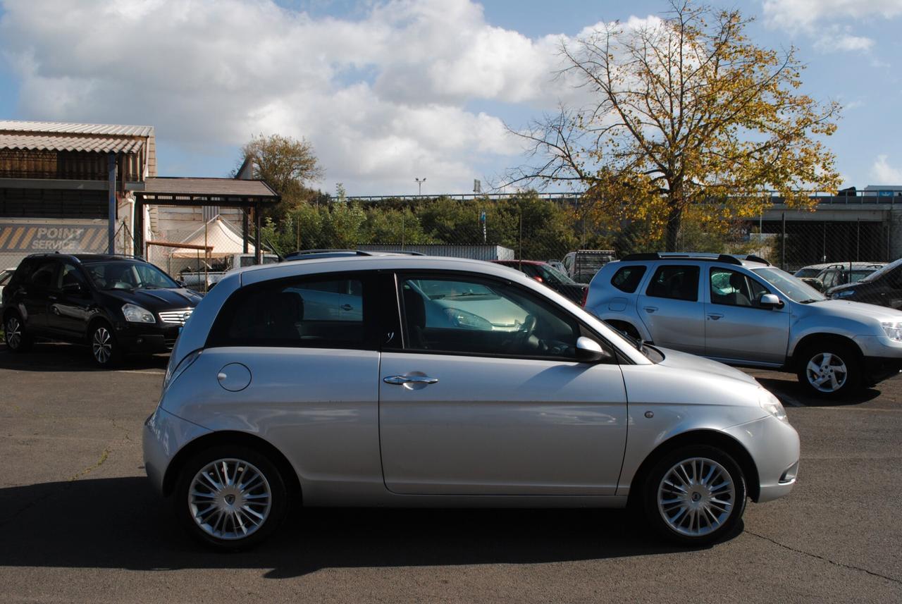 LANCIA YPSILON 1.2 60 CV OK NEOPATENTATI
