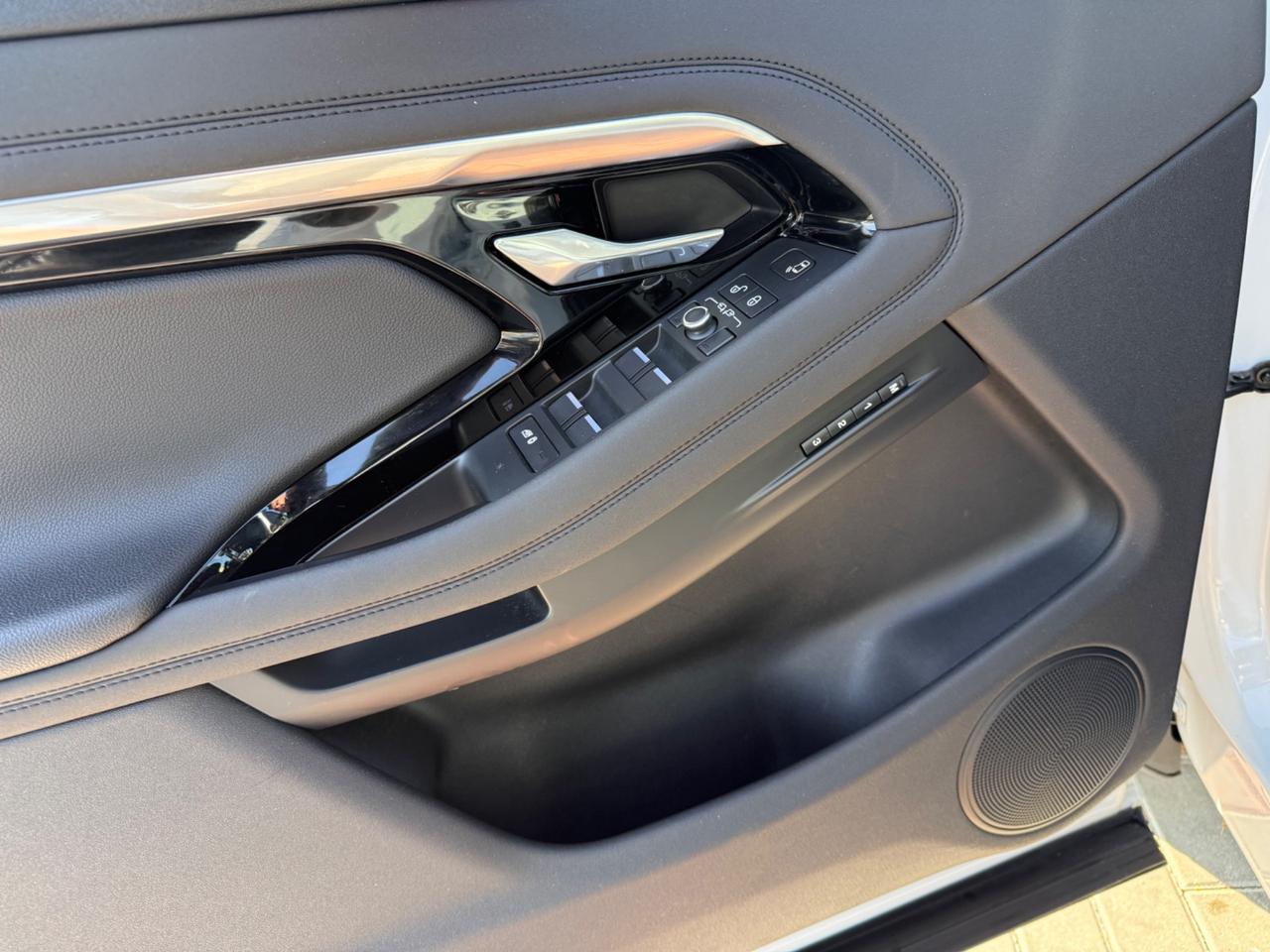 Land Rover Evoque 2.0D I4 180 CV AWD TETTO APRIBILE