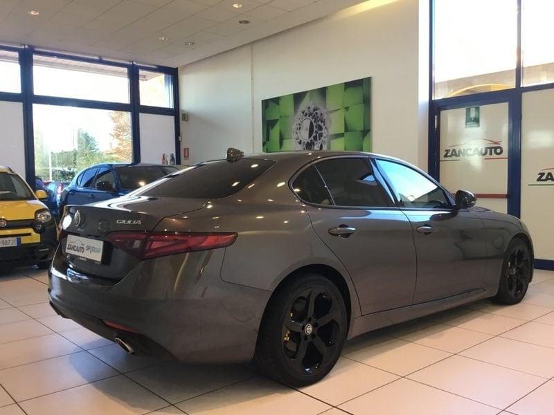 Alfa Romeo Giulia 2.2 Turbodiesel 190 CV AT8 Executive MY19