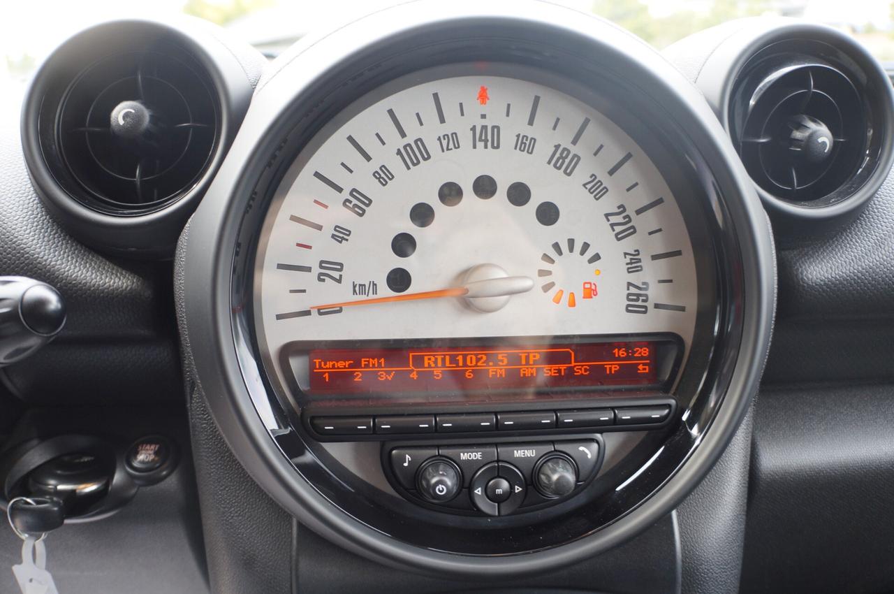 Mini Cooper D Countryman 2.0 D Automatica 112CV