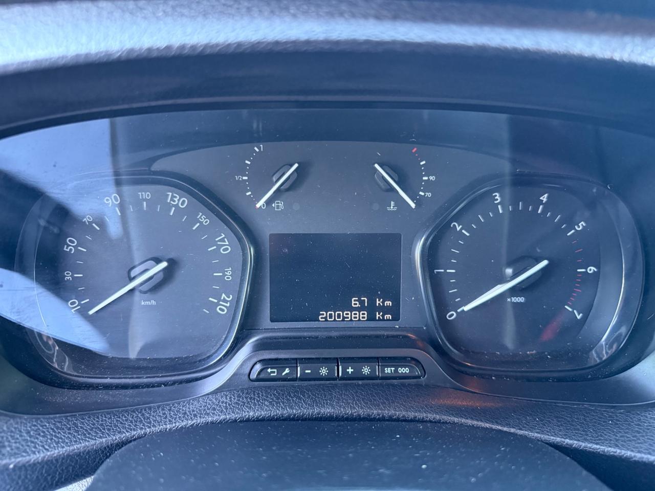 Jumpy 1.5 BlueHDi 120 Furgone M Club