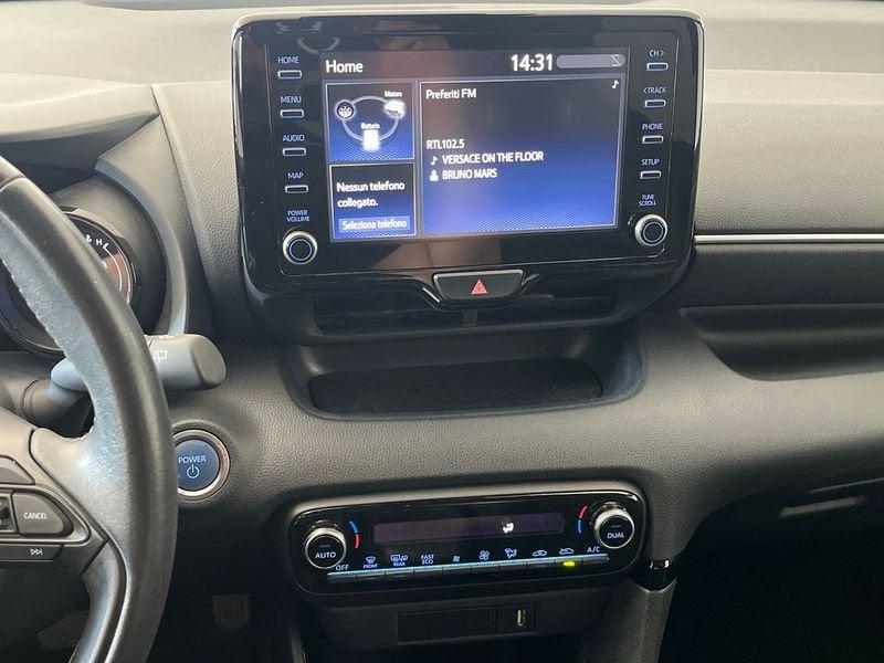 Toyota Yaris Yaris 1.5h Style