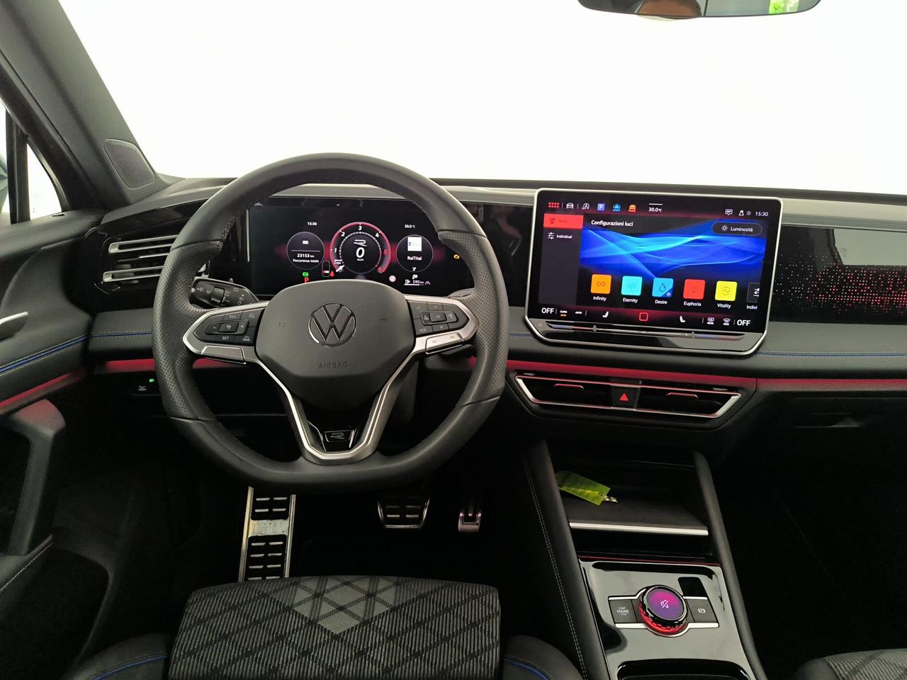 Volkswagen Tiguan 2.0 tdi r-line 150cv dsg
