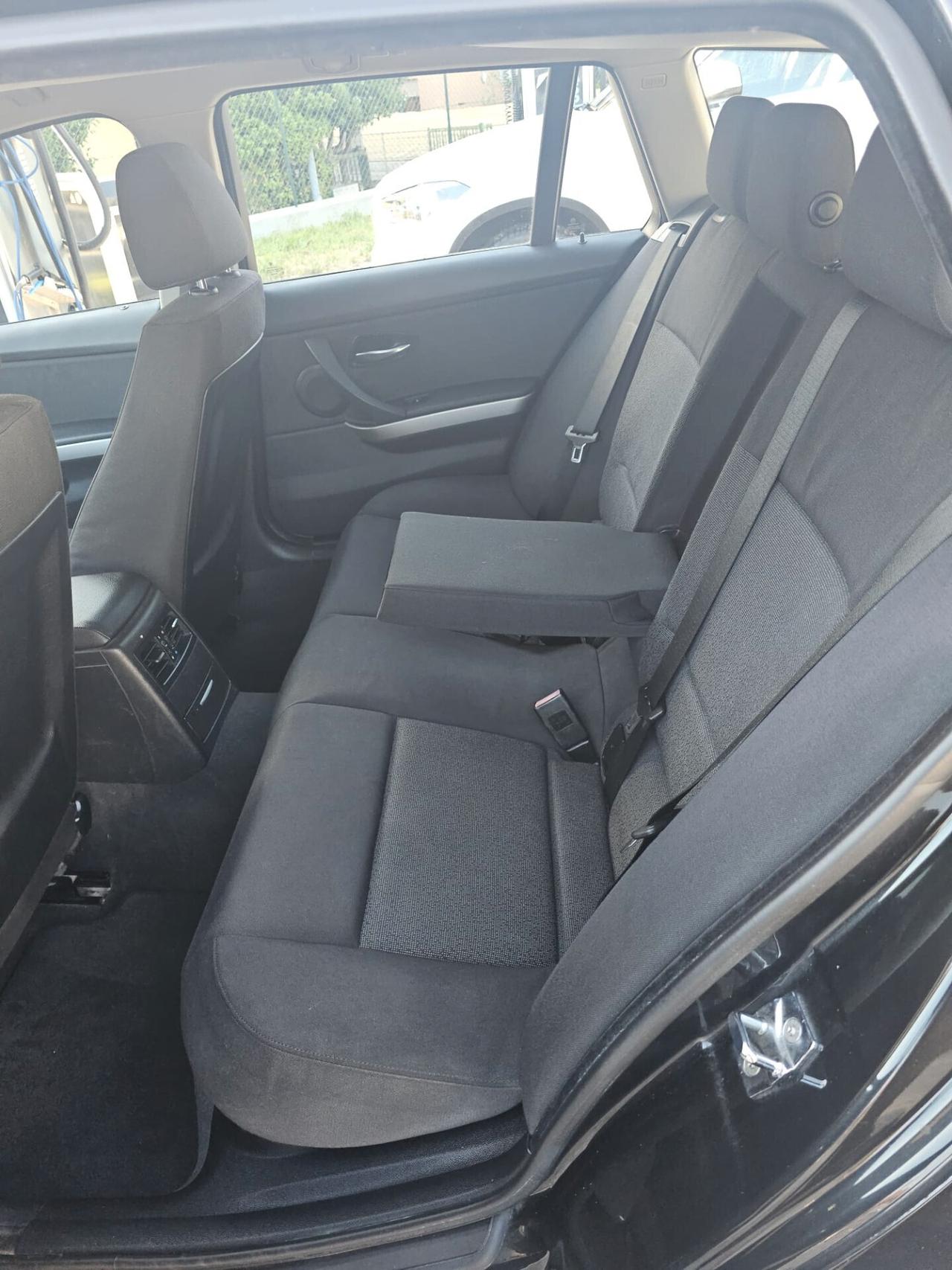 BMW 320 D cat TOURING FUTURA CERCHI CLIMA