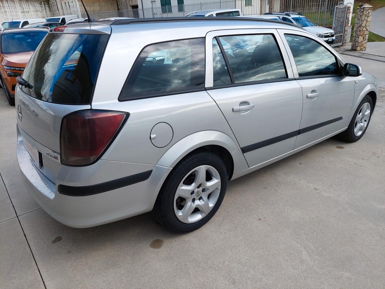 Opel Astra SW 1.7 CDTI 101CV 5 porte Enjoy