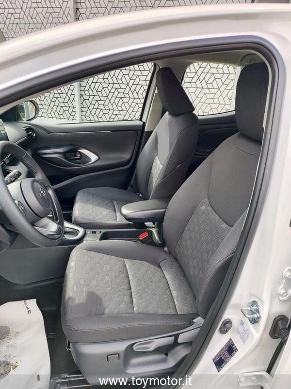 Toyota Yaris 4ª serie 1.5 Hybrid 5 porte Active