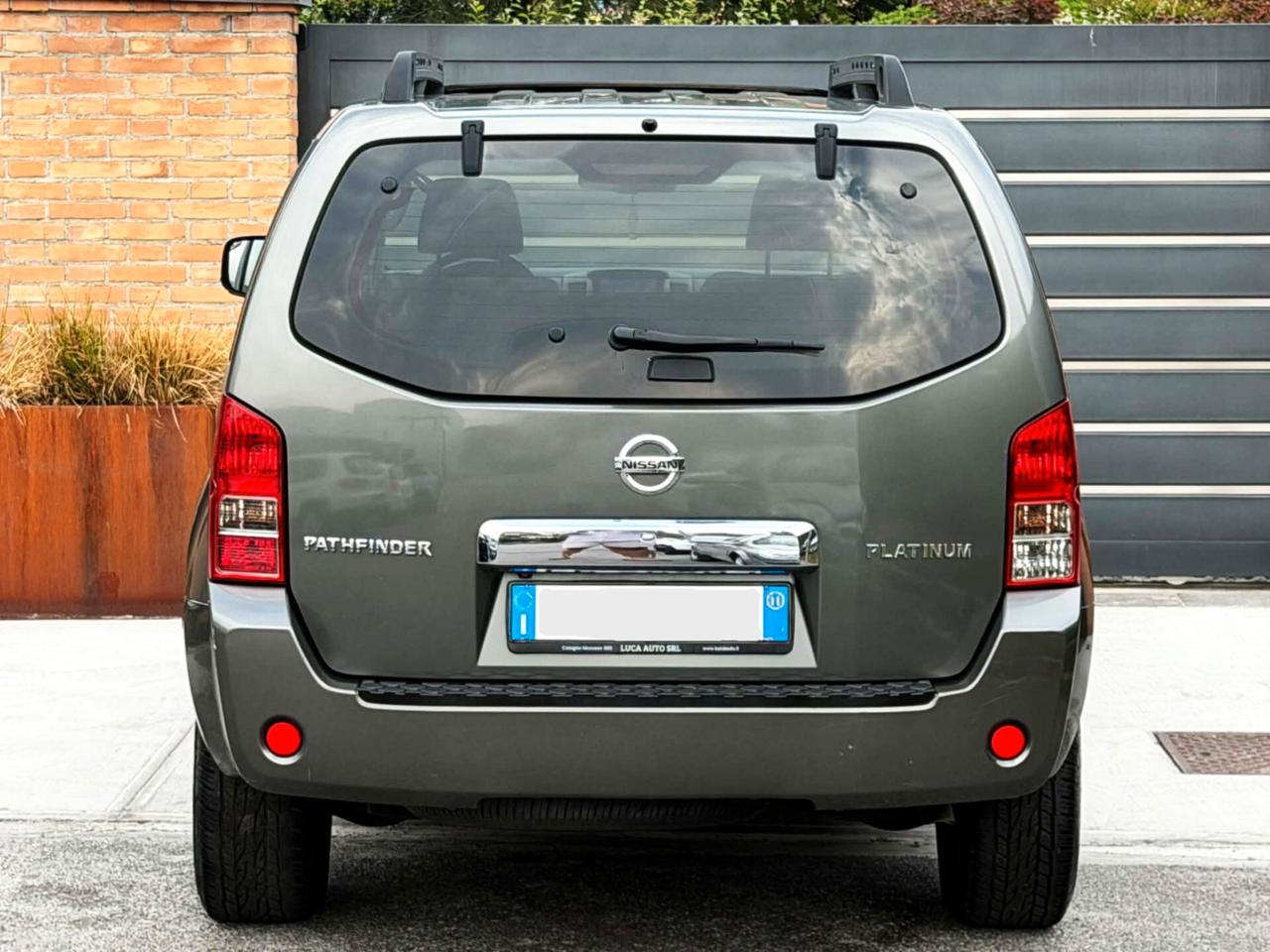 Nissan Pathfinder 2.5 dCi Platinum-7Posti-Navi,Pelle,Tetto-2010