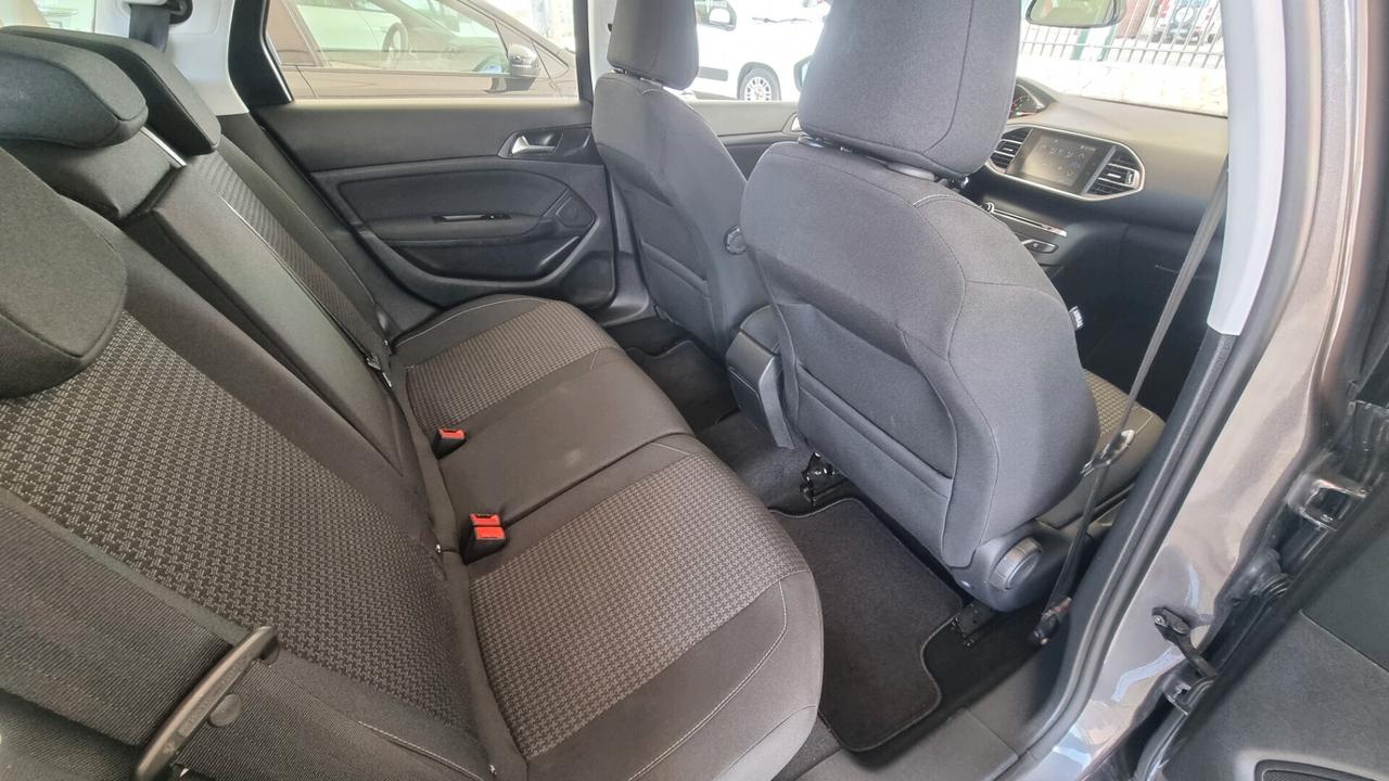 Peugeot 308 BlueHDi 100 S&S SW Active