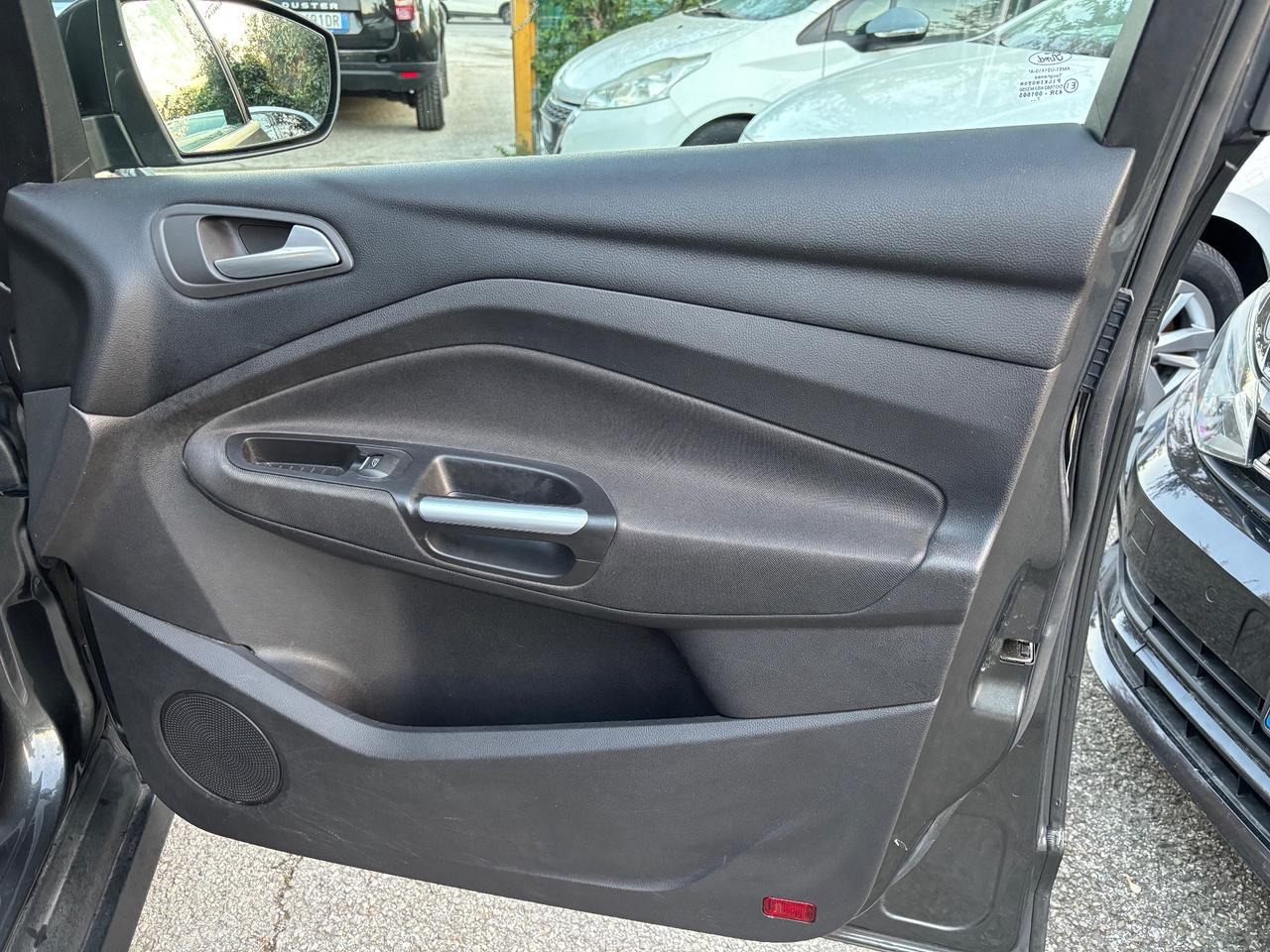 Ford C-Max 1.6 120CV GPL Titanium