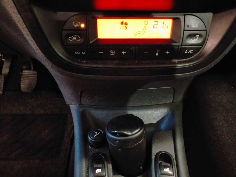 Citroen C 3 1.1 Exclusive unico prop.