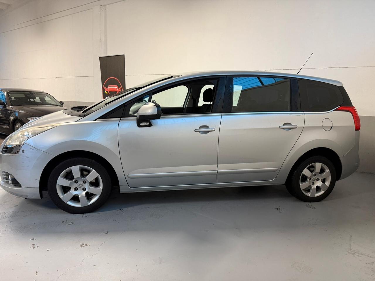 Peugeot 5008 7 POSTI AUTOMATICA LEGGI DESCRIZIONE!!!