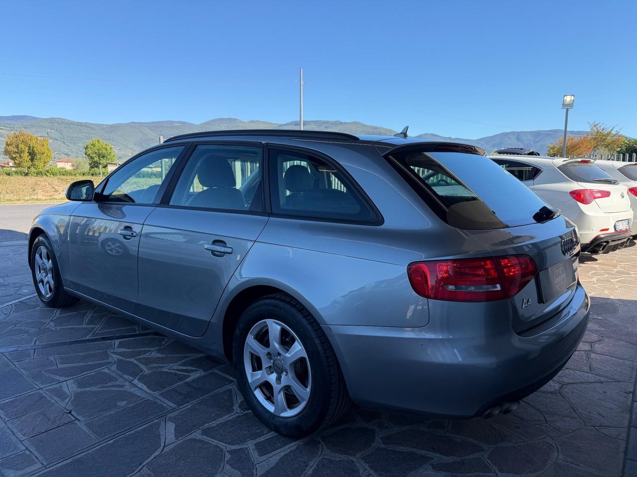 Audi A4 2.0 TDI 143CV Ambiente navi Pelle