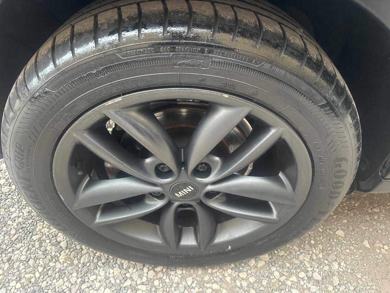 Mini Cooper D Countryman 2.0 Automatica/BI-XENON