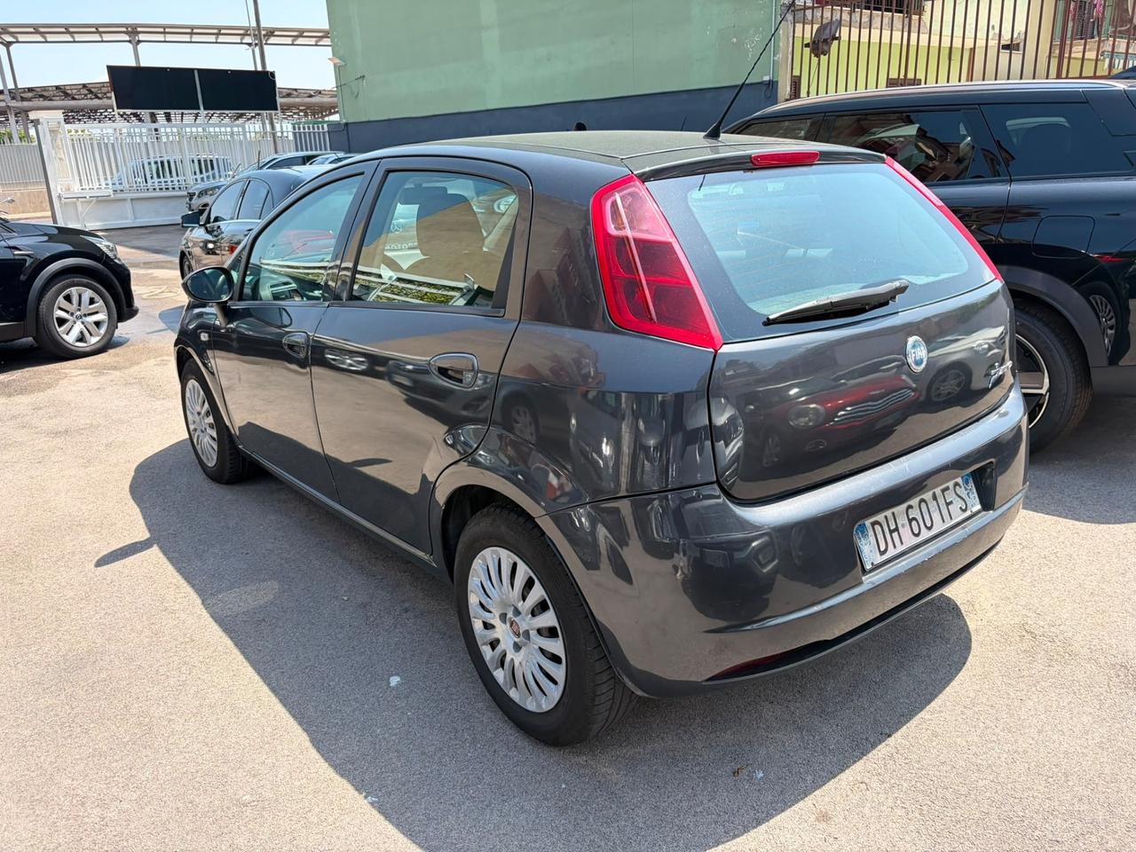 Fiat Grande Punto 1.3 MJT 75 CV 5 porte Dynamic