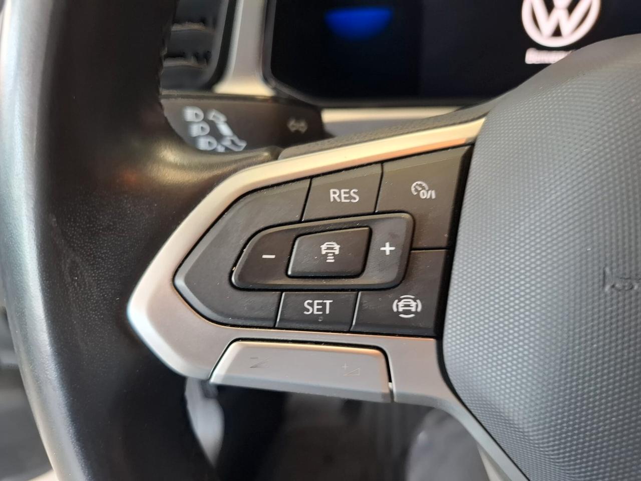 Volkswagen T-Roc Benzina Manuale