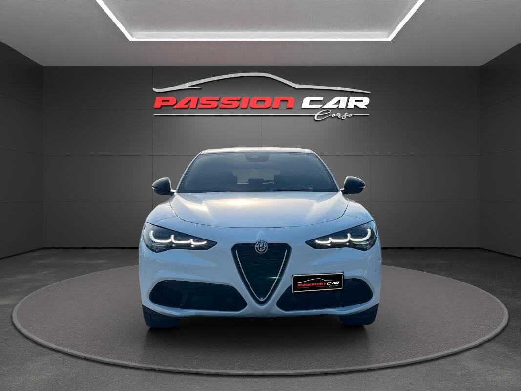 Alfa Romeo Stelvio 2.2 t Super rwd 160cv auto