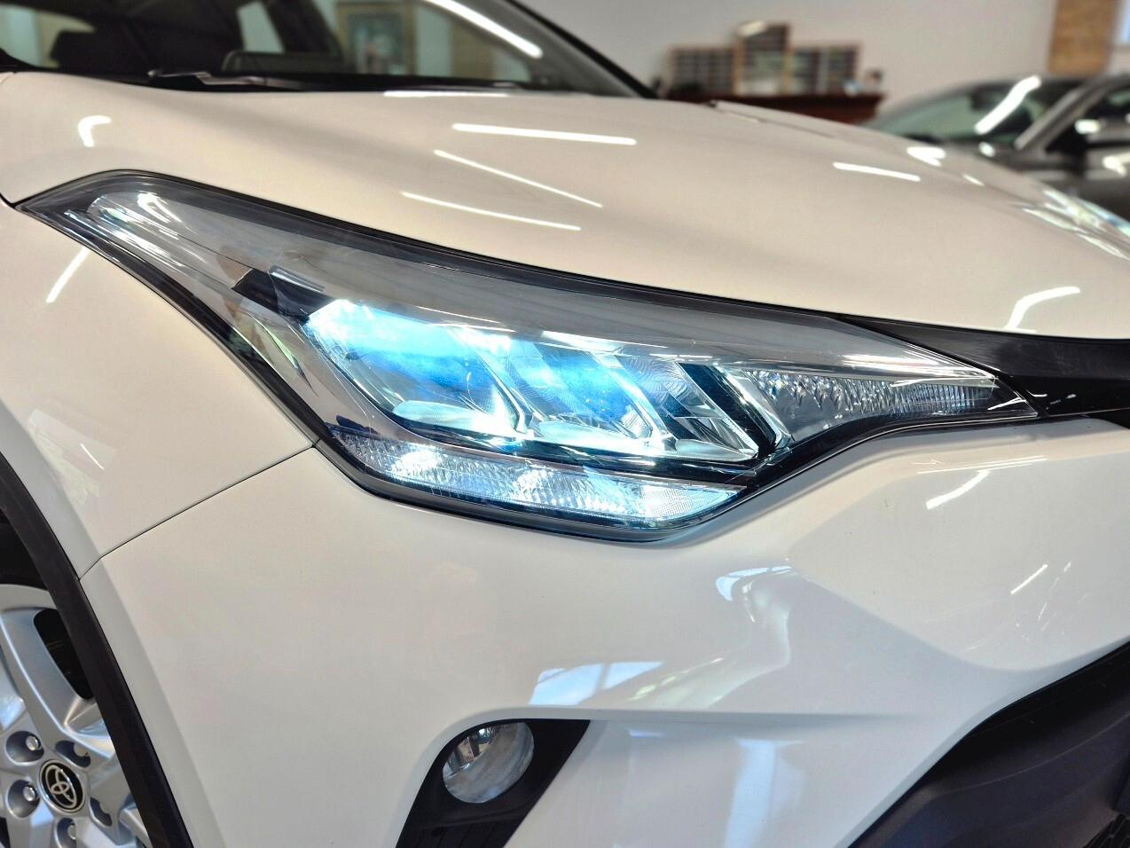 Toyota C-HR 1.8 Hybrid E-CVT Active