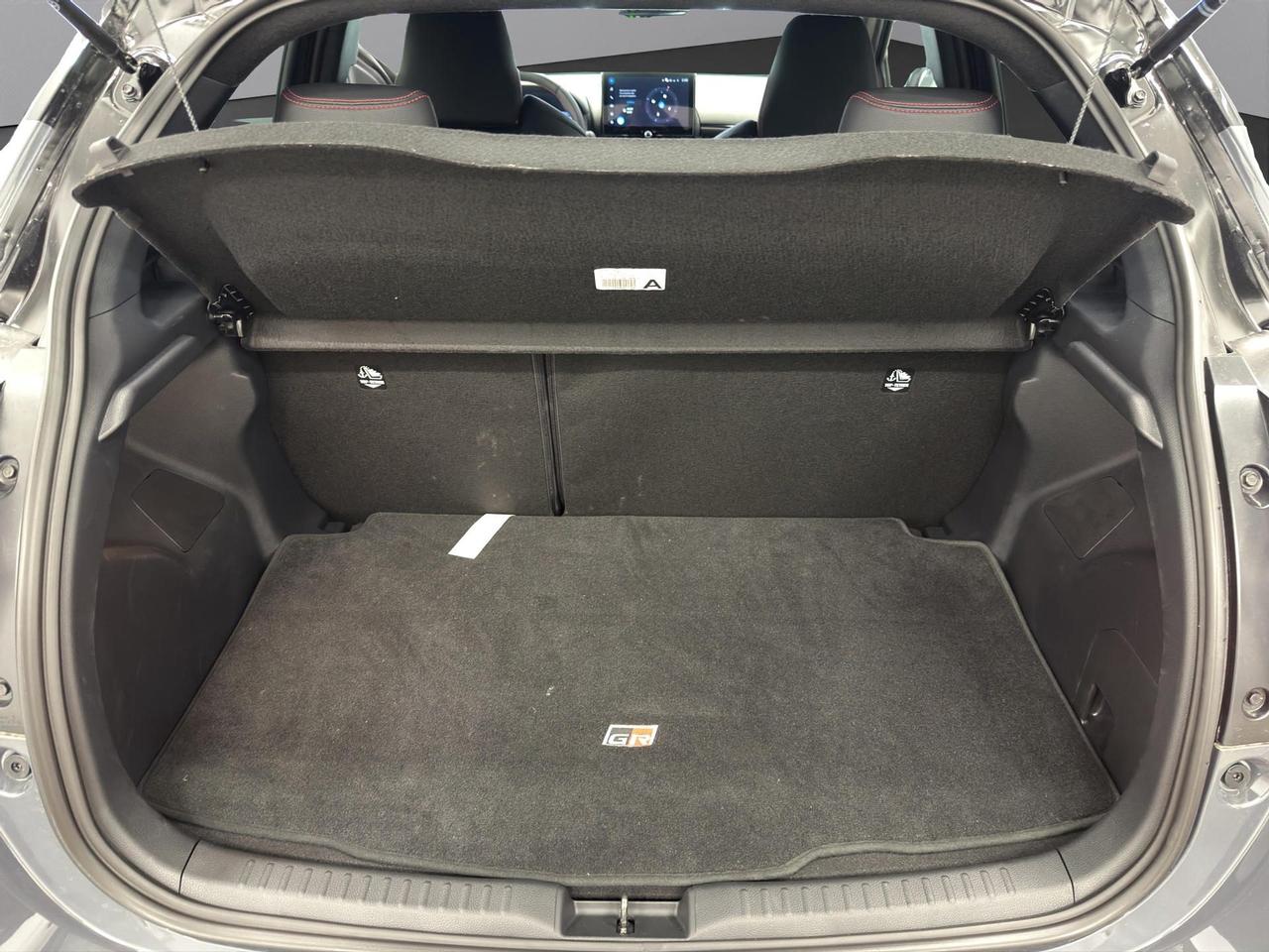 Toyota Yaris 1.5h 130 GR Sport