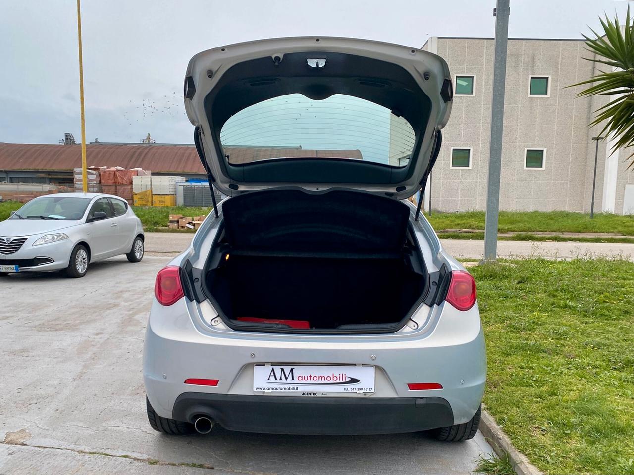 Alfa Romeo Giulietta 1.6 JTDm-2 105 CV Distinctive