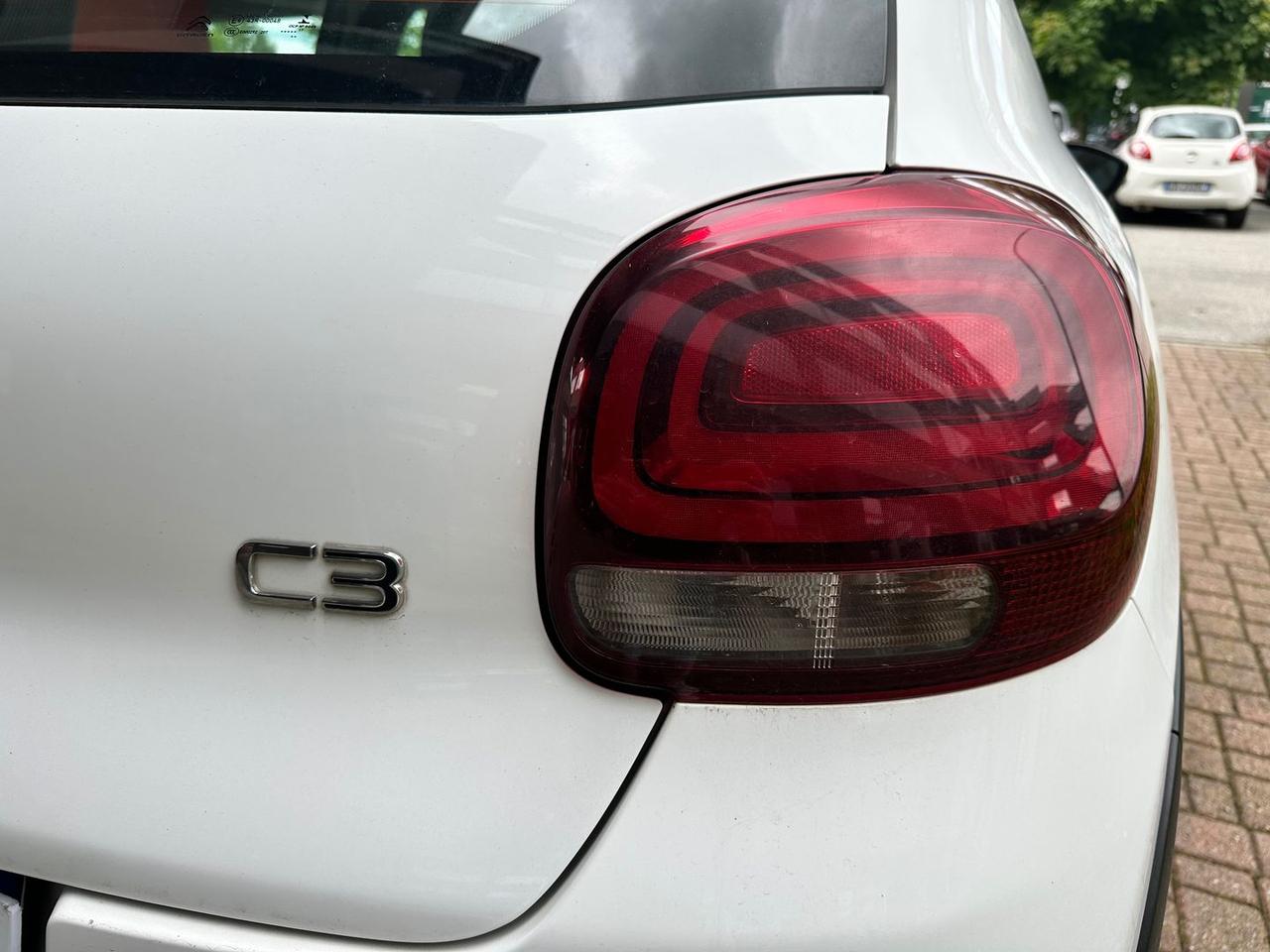 Citroen C3 Shine 1.6 Blue HDi 75