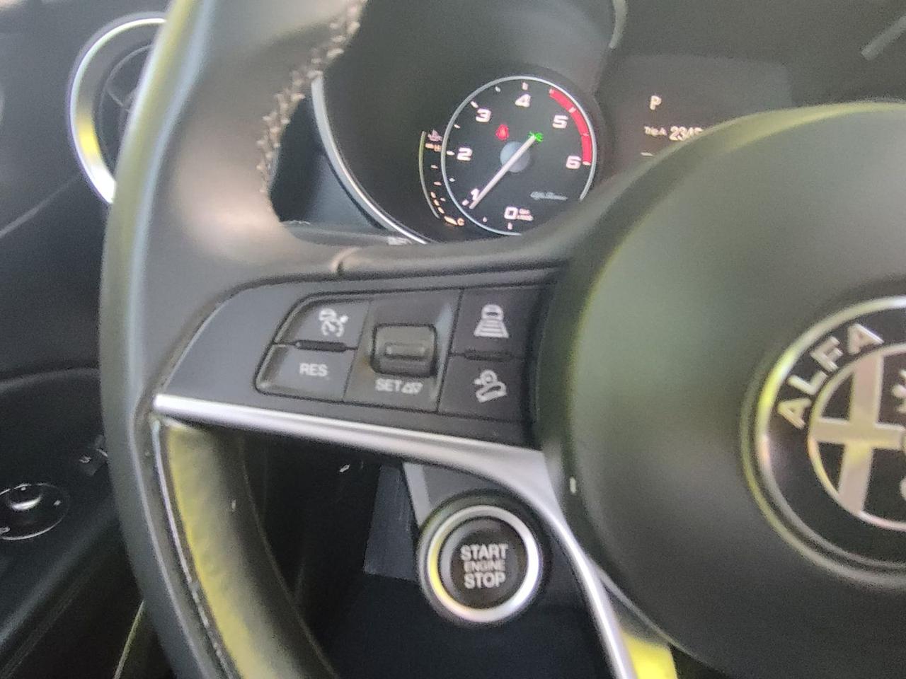 Alfa Romeo Stelvio 2.2 TD Business Q4 190 #10819
