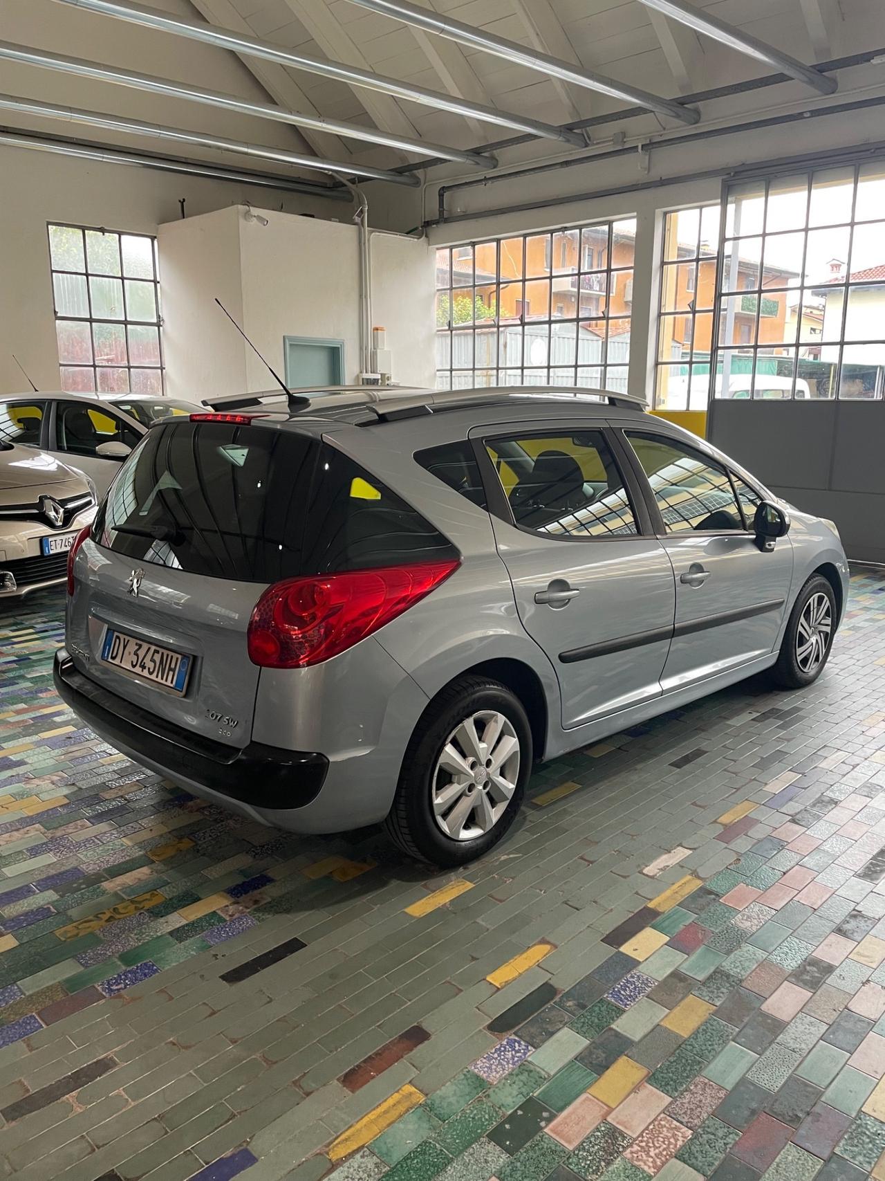 Peugeot 207 1.4 8V 75CV SW ECO GPL