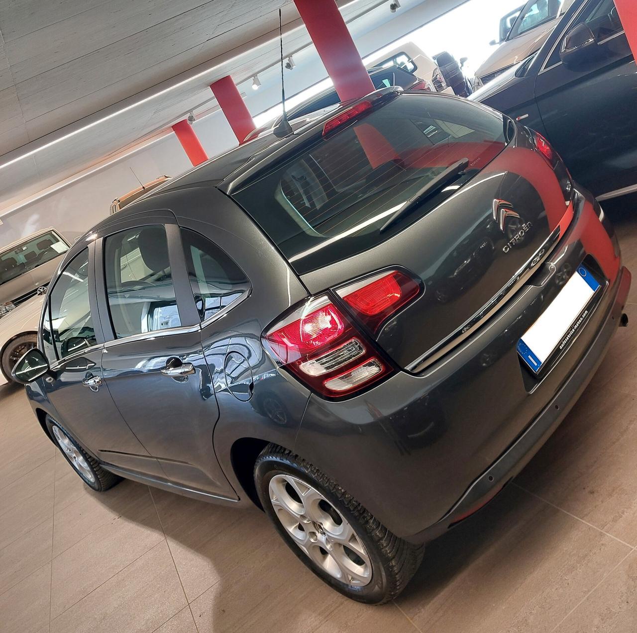 Citroen C3 1.2 VTi Exclusive 82PS/cv NEOPATENTE/FÜHRERSCHEINNEULING