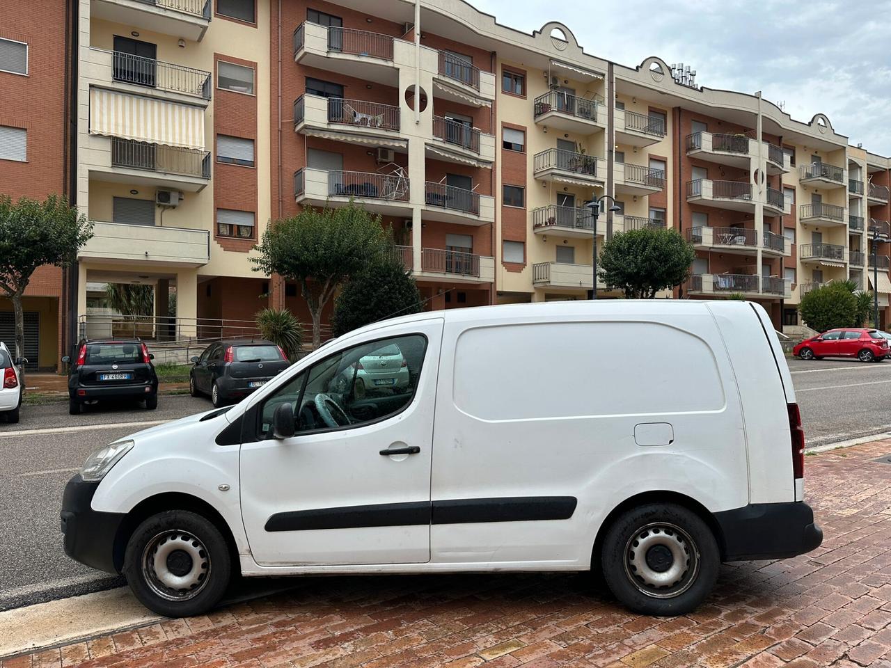 CITROEN BERLINGO 1.6 BLUEHDI 100CV