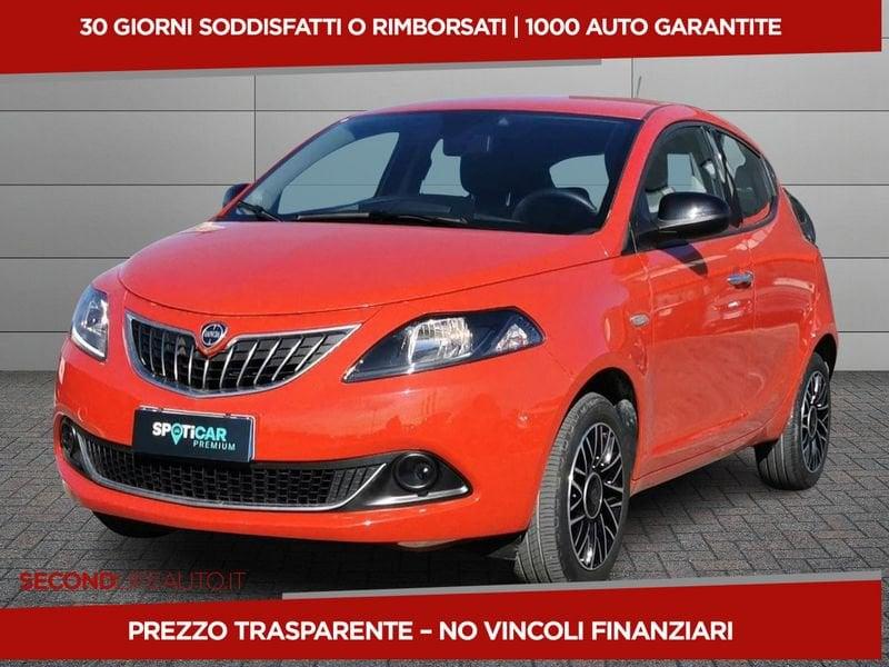 Lancia Ypsilon 1.0 firefly hybrid Platino s&s 70cv