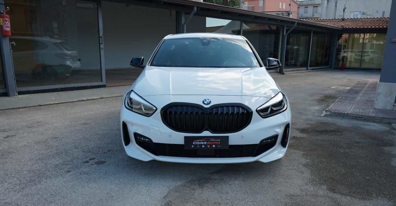 Bmw 118d 5p. Msport Night edition