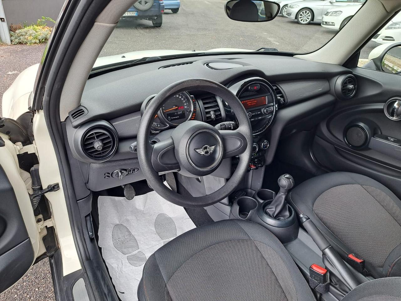 Mini 1.5 One D Business