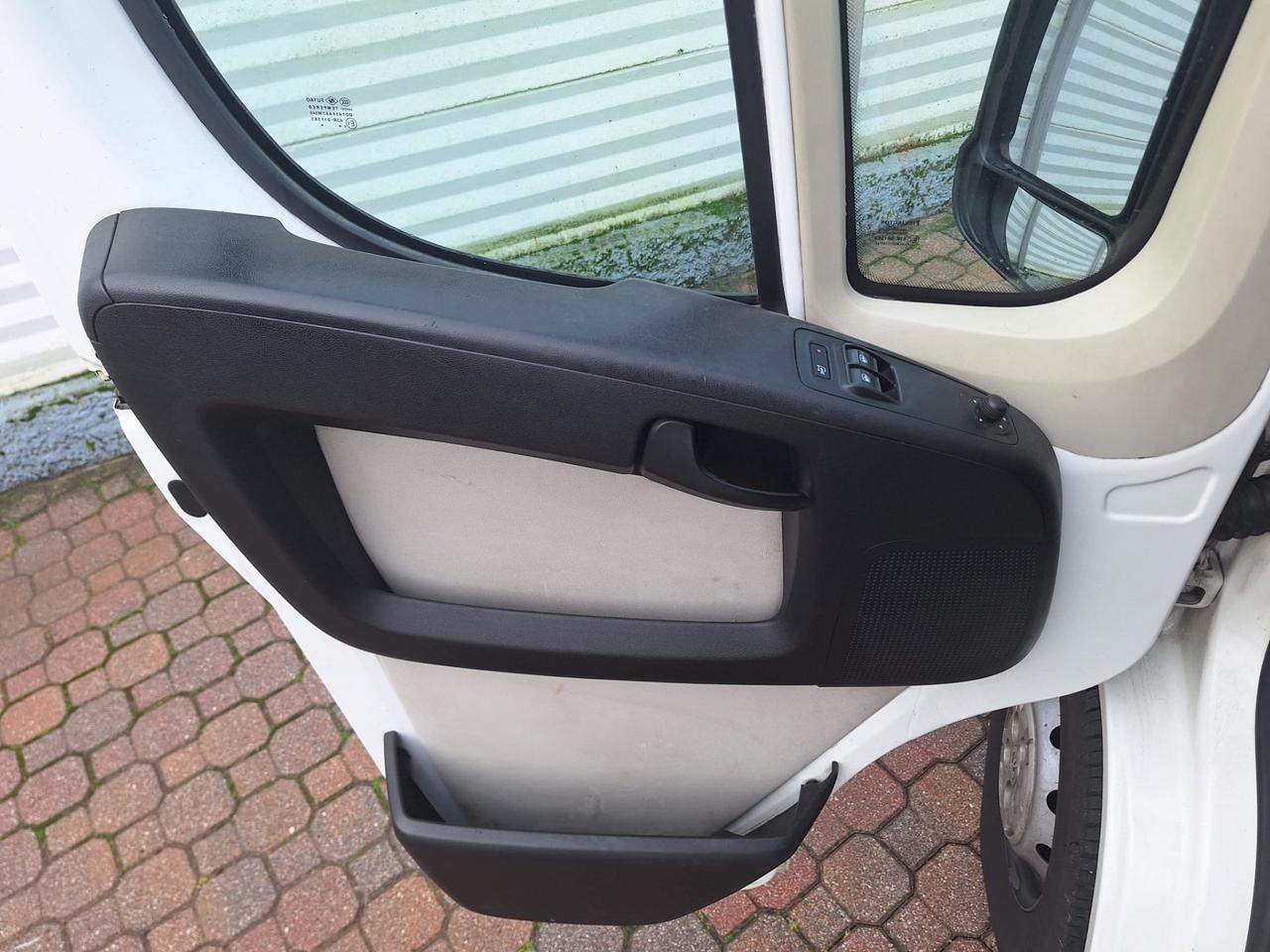 Peugeot Boxer 330 2.2 HDi/130CV,, Furgone